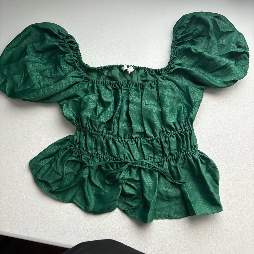 Women’s NSR‎ green crop top size small